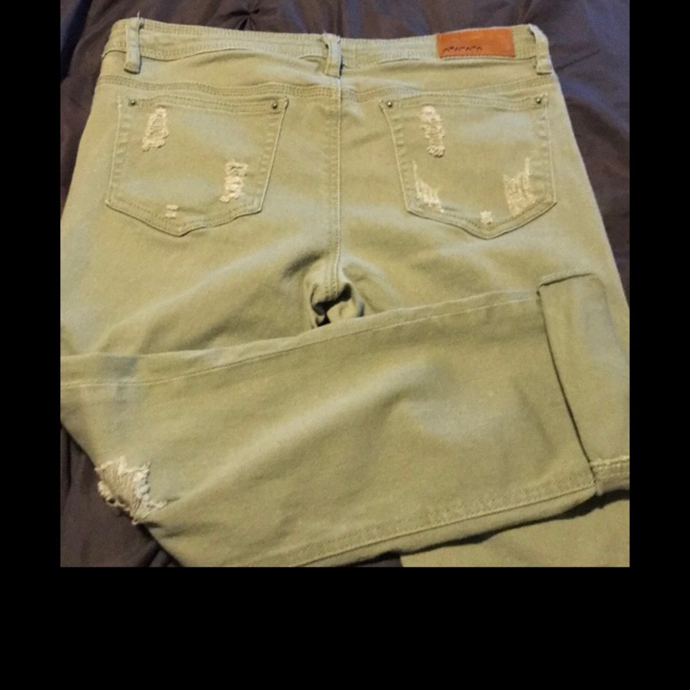 Dollhouse colored jeans